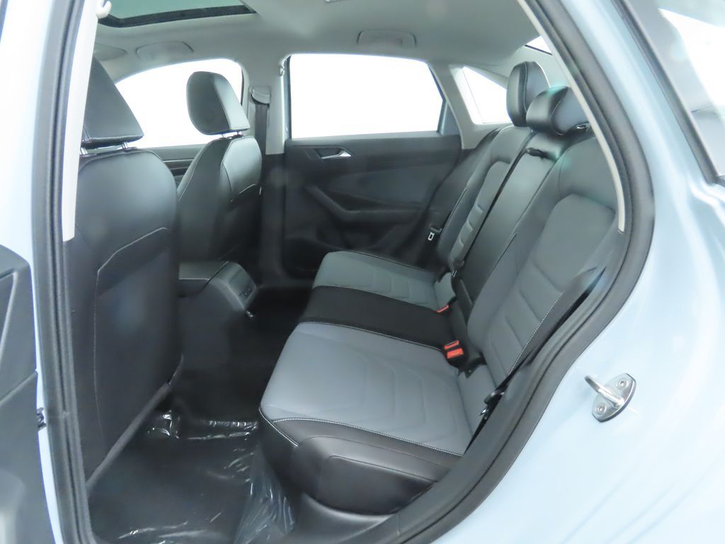 Thumbnail: 2026 Volkswagen Jetta - 22