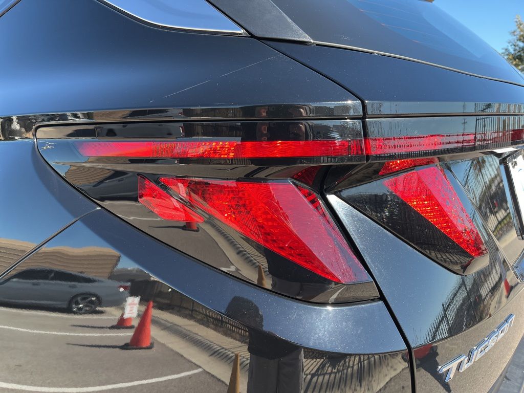 Thumbnail: 2022 Hyundai Tucson - 7