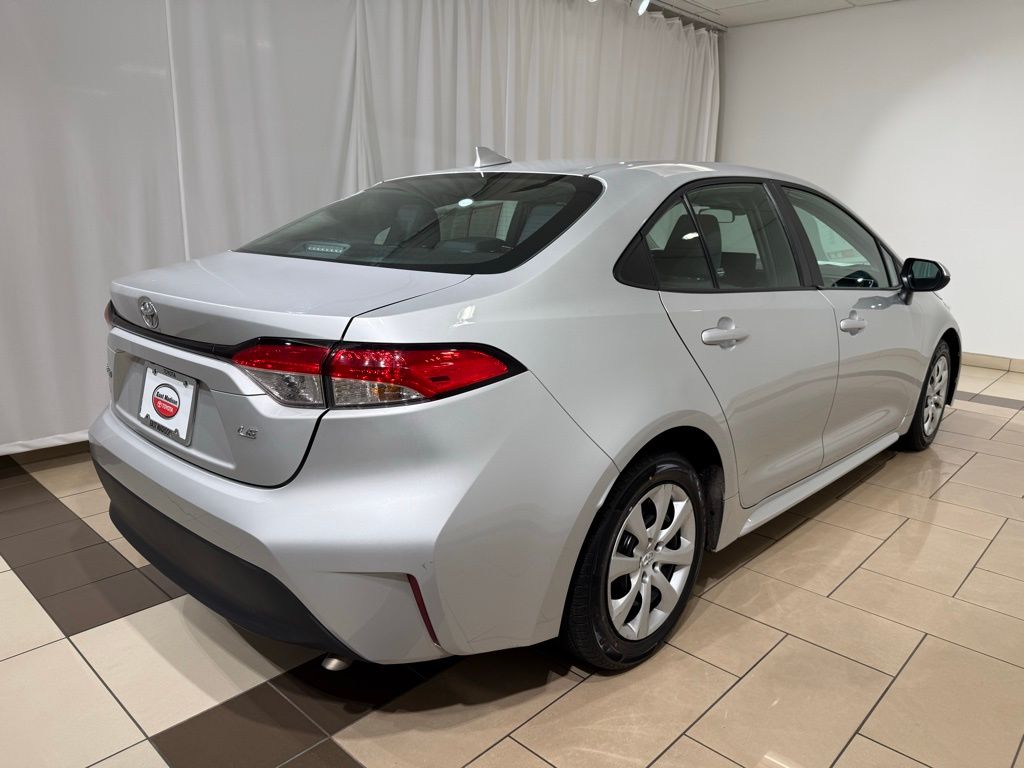 Thumbnail: 2024 Toyota Corolla - 5