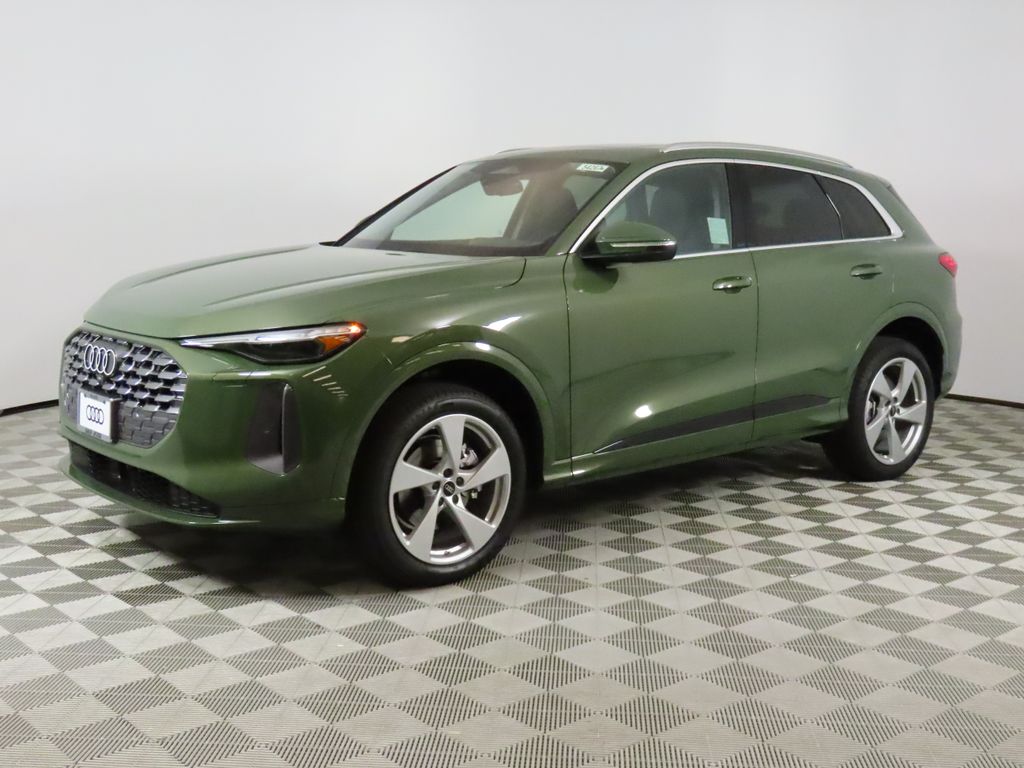 Thumbnail: 2025 Audi Q5 - 1