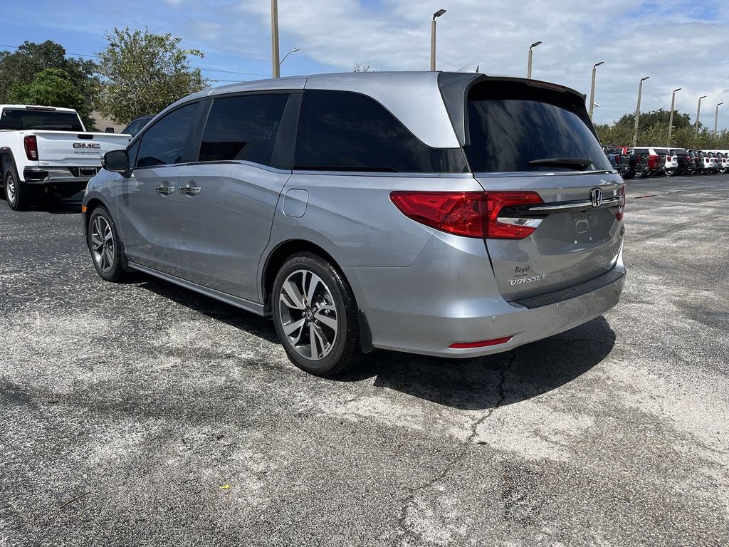 2024 Honda Odyssey Touring 4