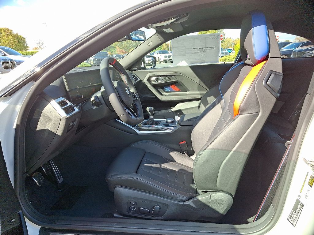 Thumbnail: 2026 BMW M2 - 6