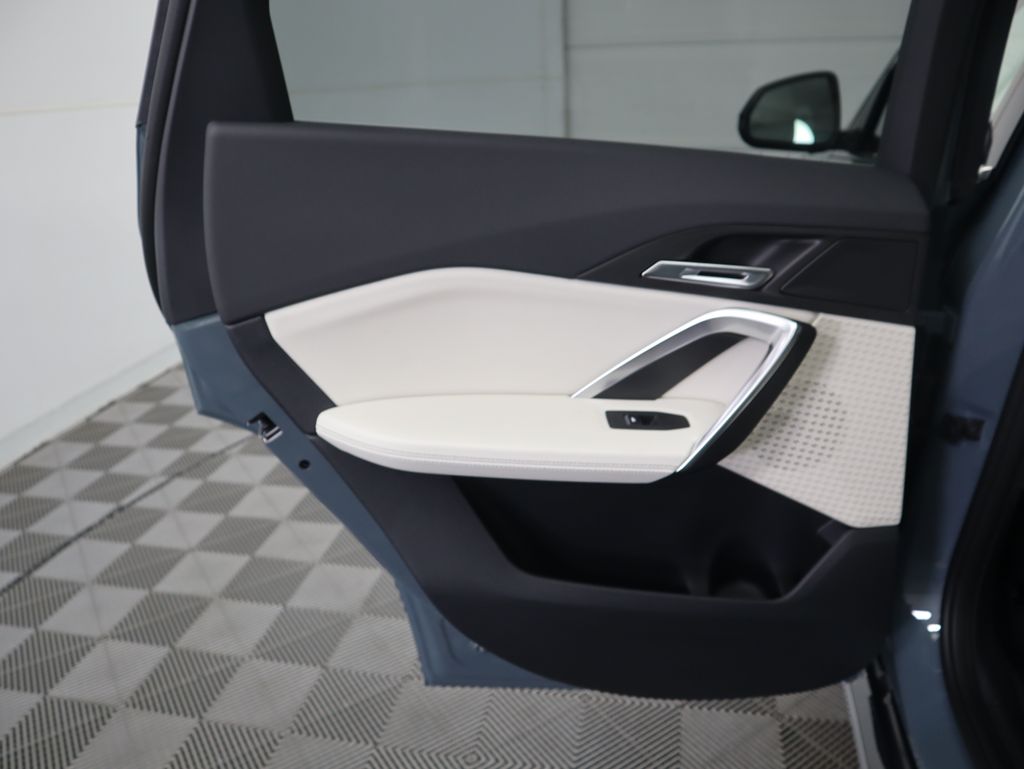 Thumbnail: 2026 BMW X1 - 27