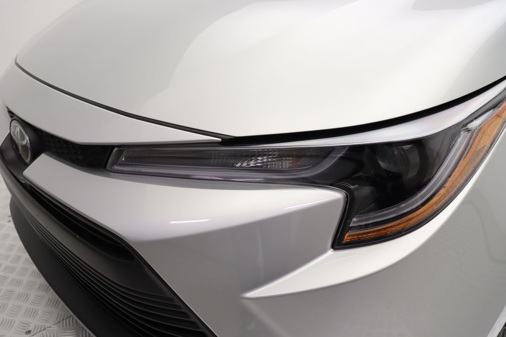 Thumbnail: 2024 Toyota Corolla - 3