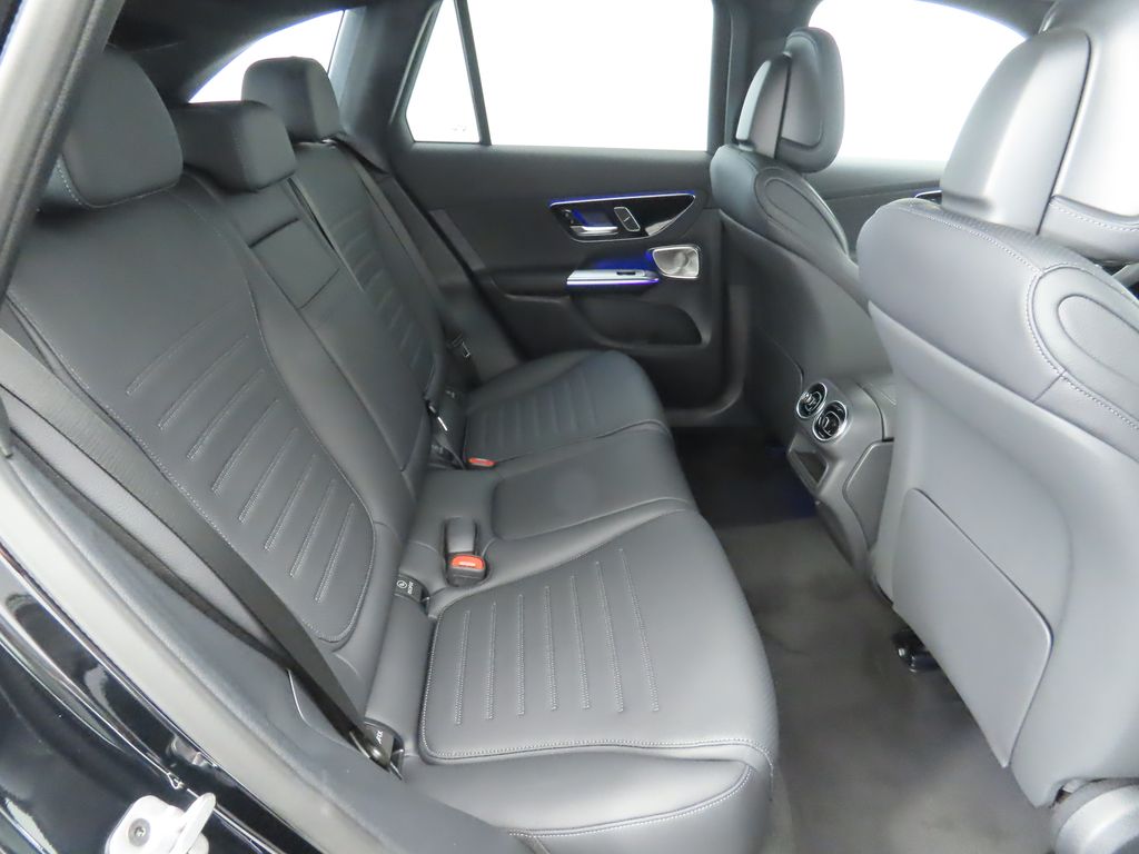 Thumbnail: 2026 Mercedes-Benz GLC - 22