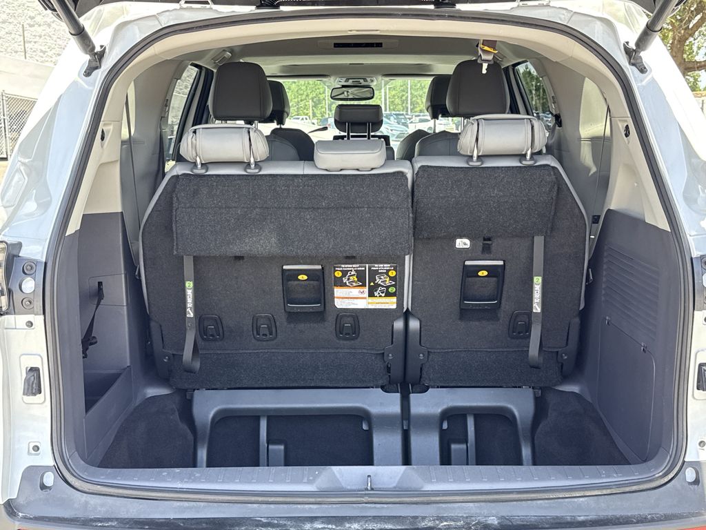 Used 2023 Toyota Sienna Van