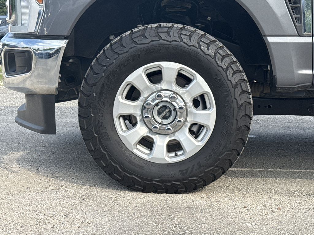 2024 Ford F-250SD XLT - 8