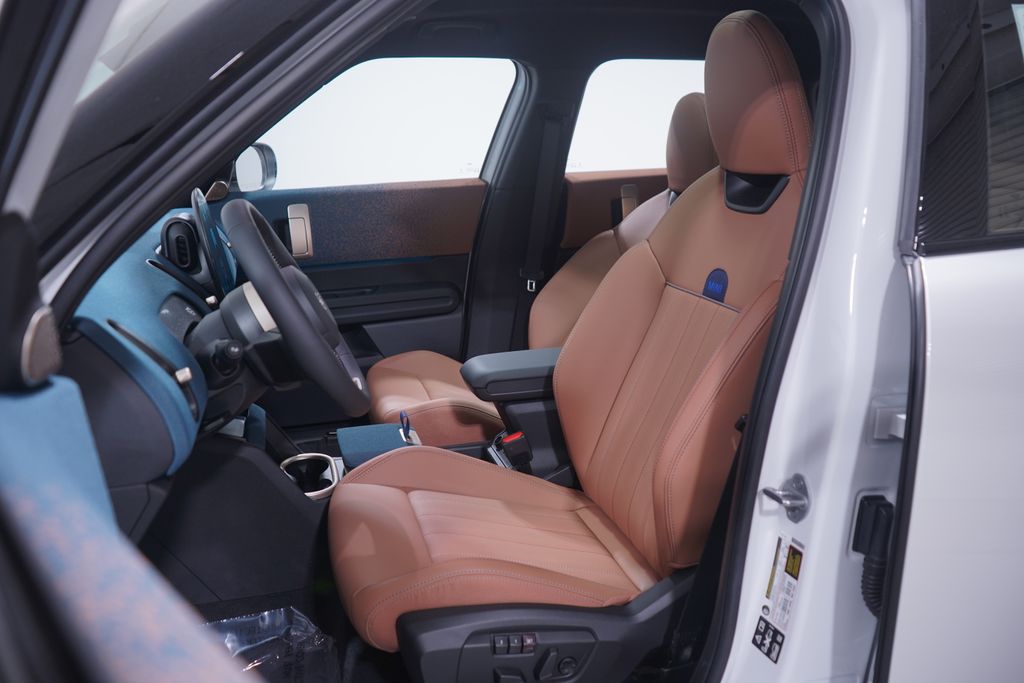 2025 MINI Cooper Countryman Signature 7