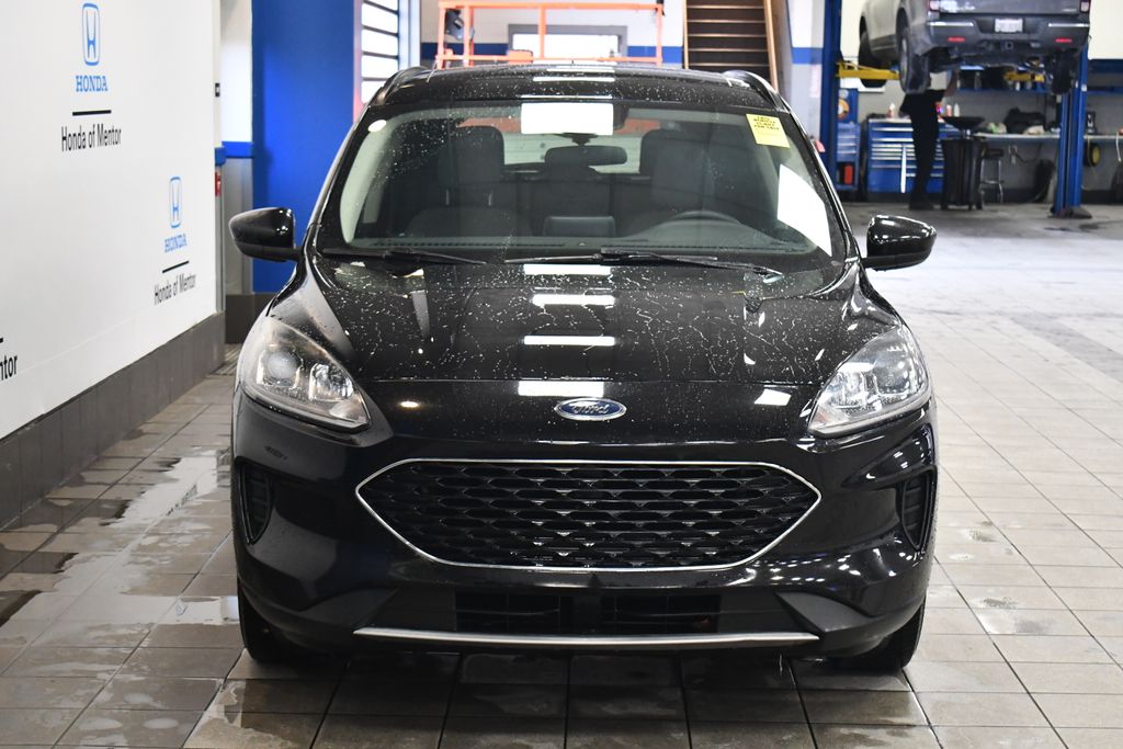 Thumbnail: 2020 Ford Escape - 2