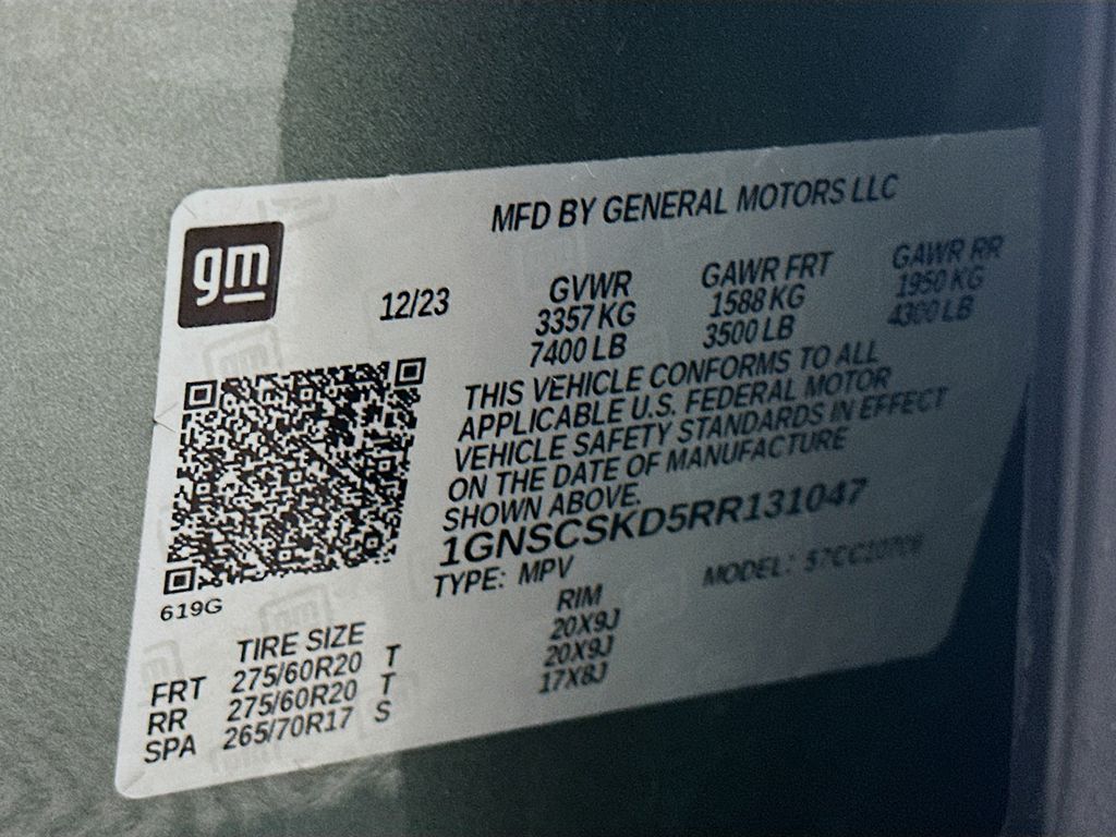Used 2024 Gray Chevrolet Premier image 37