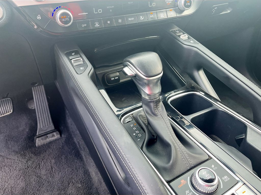 Used 2023 Gray Kia EX image 17