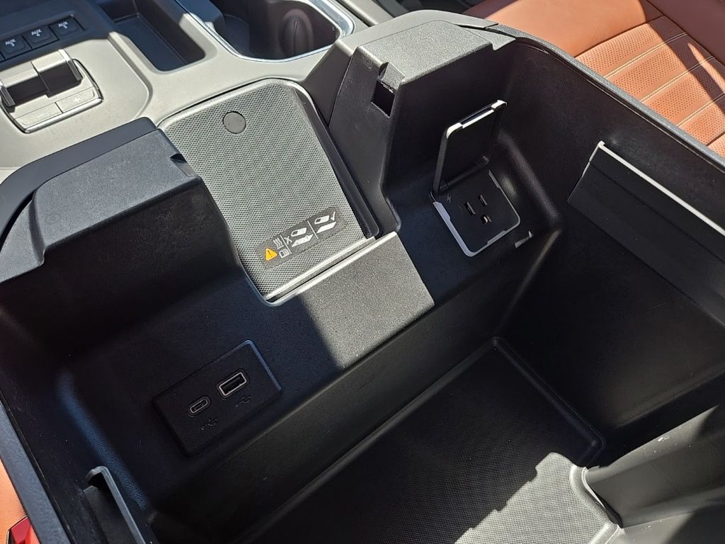 Used 2026 White GMC Denali Ultimate image 40