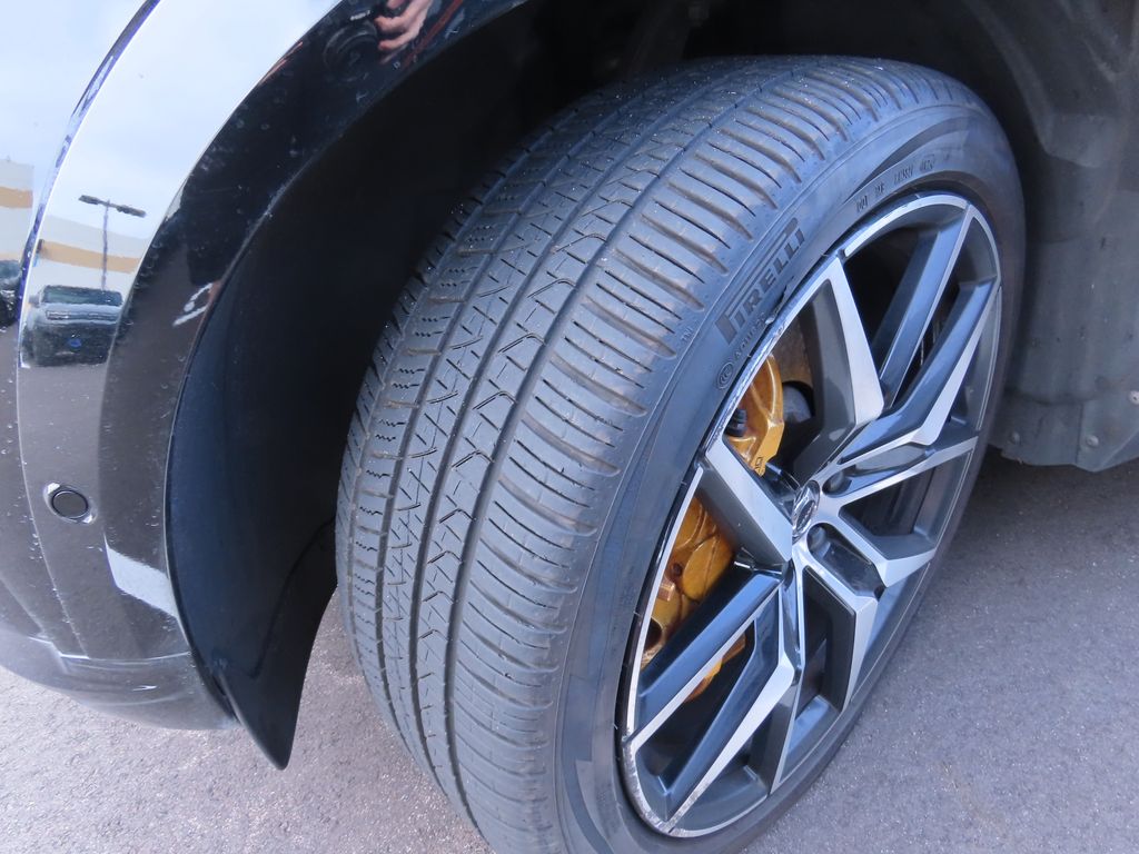 Thumbnail: 2020 Volvo XC60 - 13