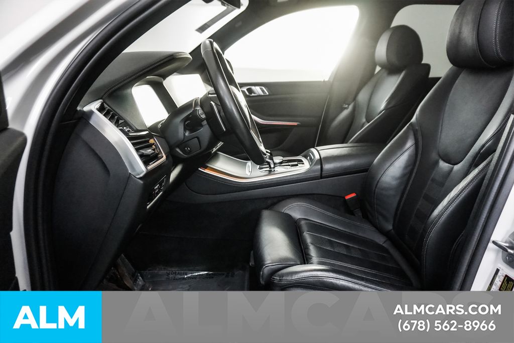 Used 2022 White BMW xDrive40i image 16