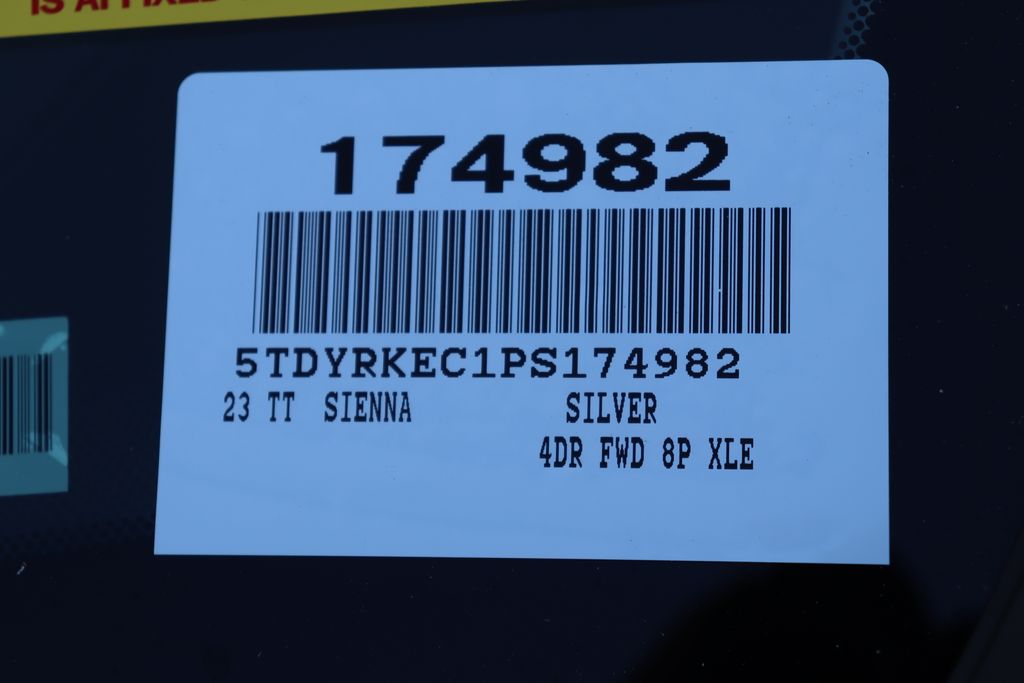 Thumbnail: 2023 Toyota Sienna - 7