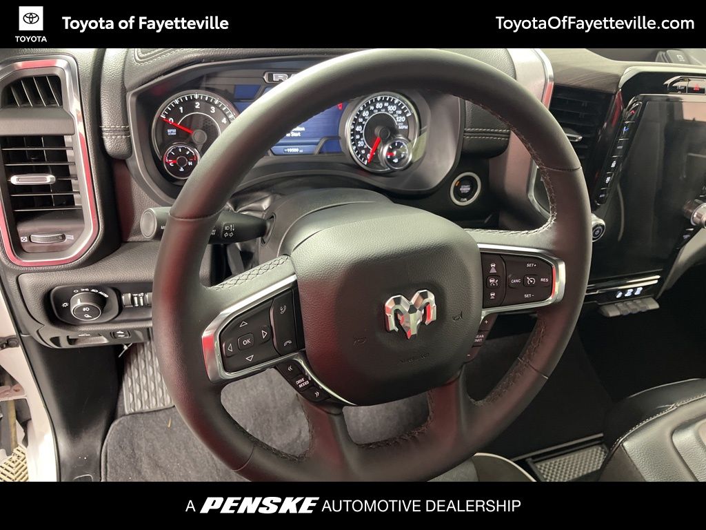 Thumbnail: 2025 RAM 1500 - 25