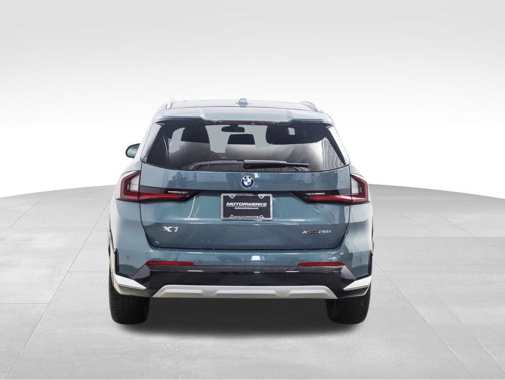 Thumbnail: 2026 BMW X1 - 4