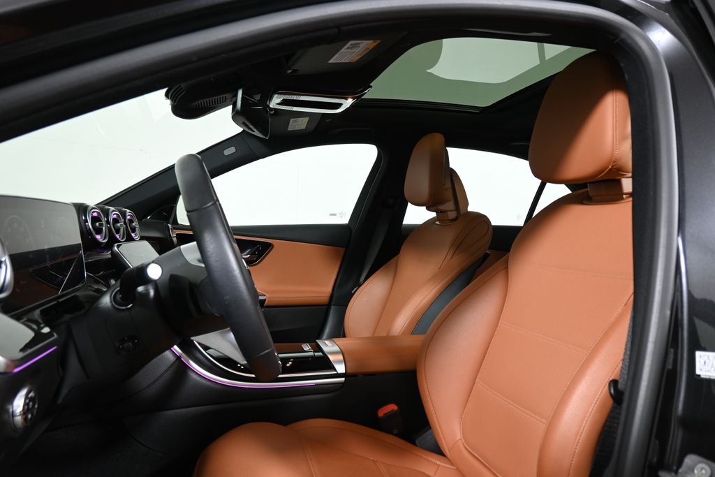 Thumbnail: 2025 Mercedes-Benz C-Class - 15