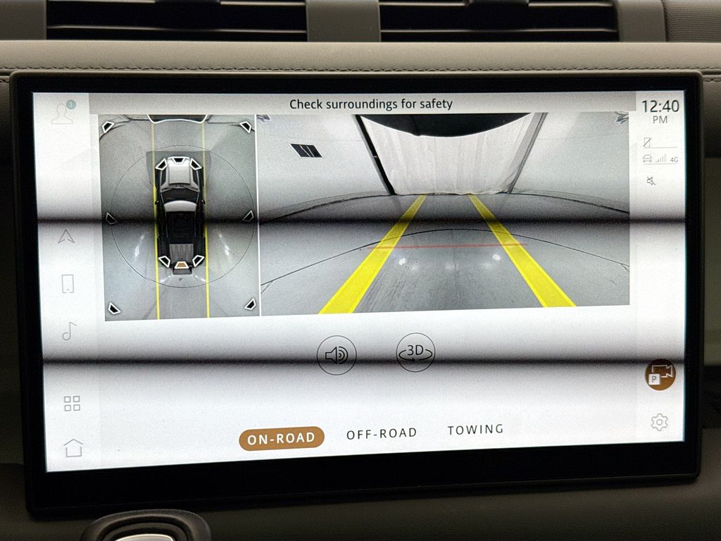 Thumbnail: 2025 Land Rover Defender - 15