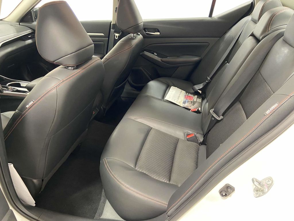 Used 2024 Nissan Altima 2.5 SR Used 2024 Nissan Altima 2.5 SR