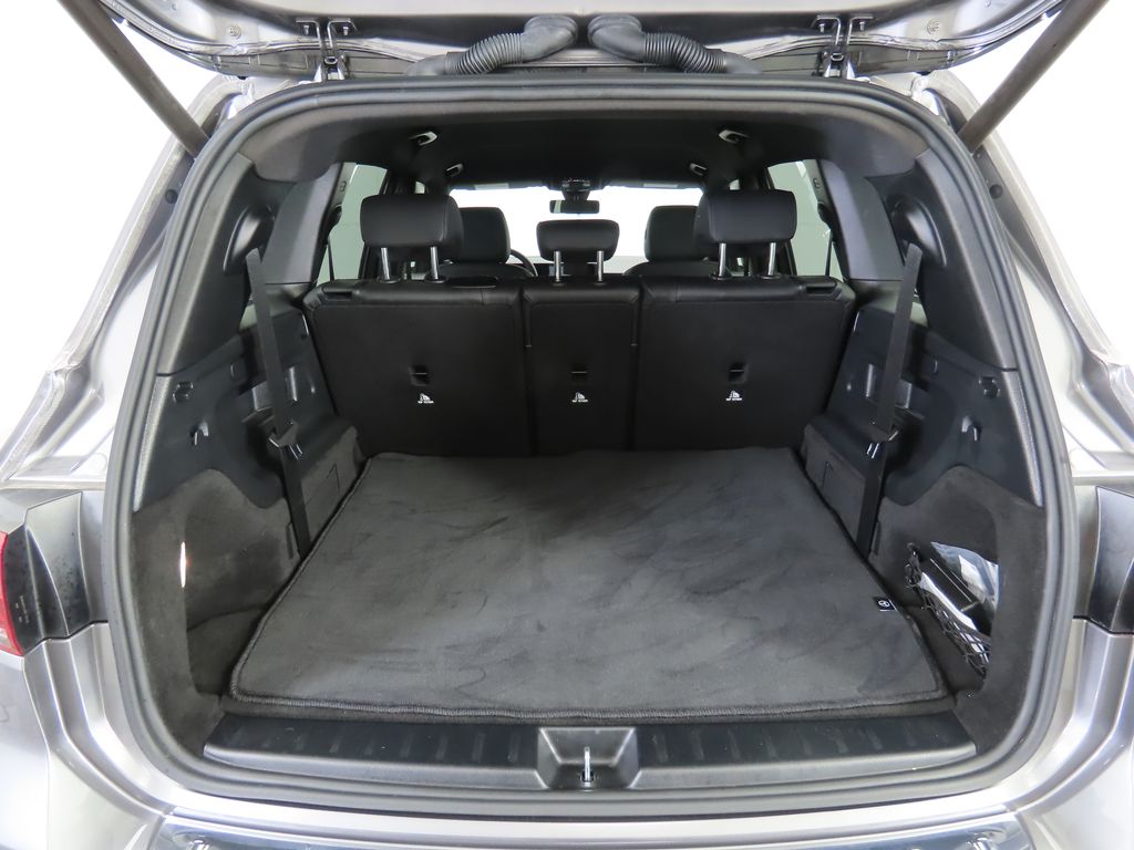 Thumbnail: 2022 Mercedes-Benz GLB - 26