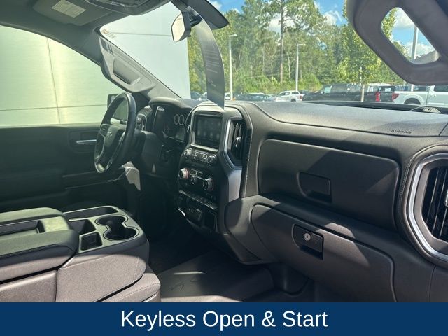 2020 Chevrolet Silverado 1500 4WD Crew Cab Short Bed RST