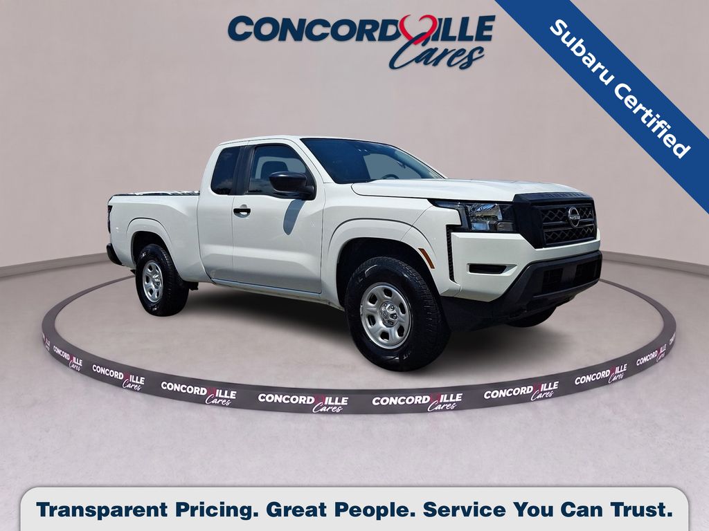Glacier White 2023 Nissan Frontier Pickup Truck Four-Wheel Drive 9-Speed Automatic