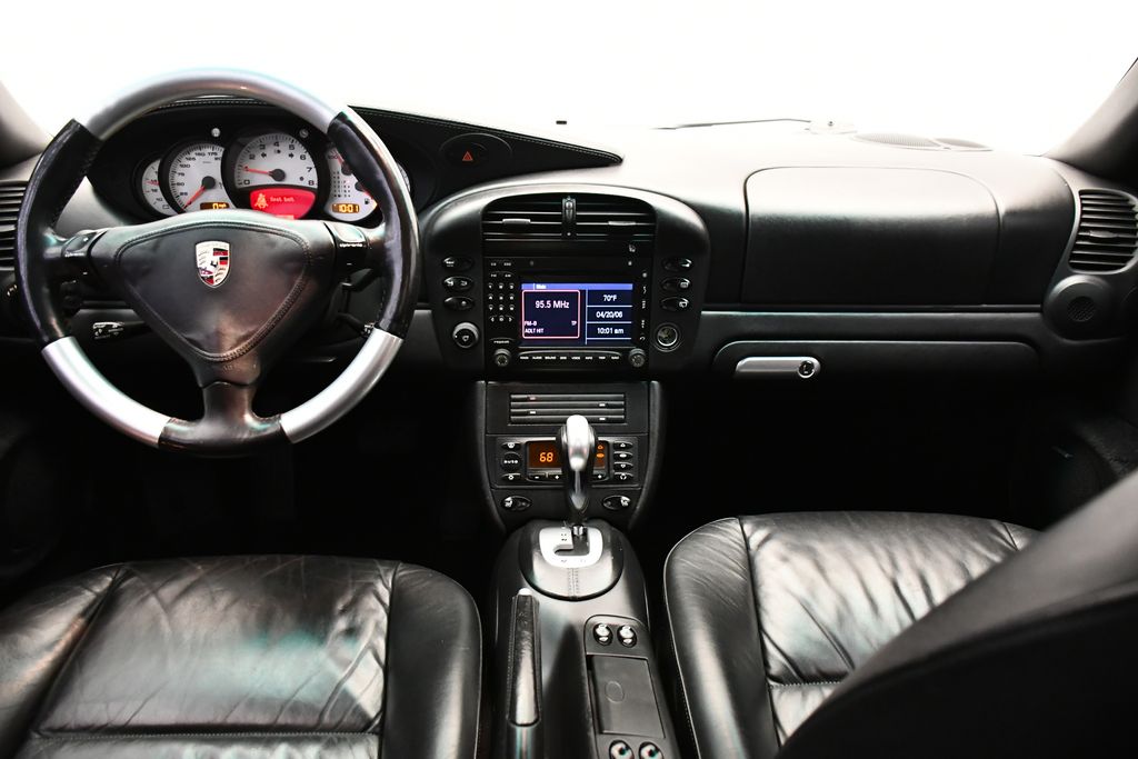 Thumbnail: 2003 Porsche 911 - 19