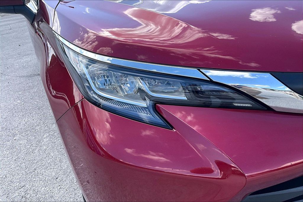 Used 2023 Toyota Sienna Van