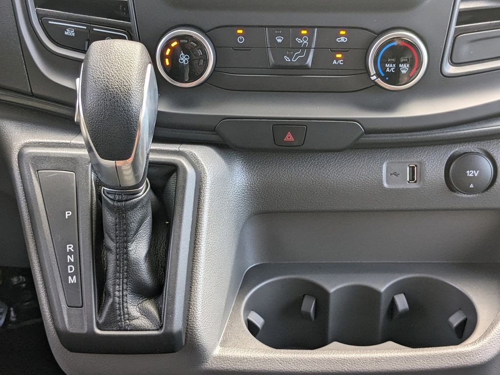 2025 Ford Transit 250