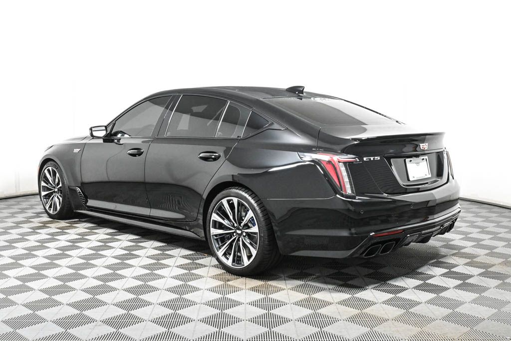 2024 Cadillac CT5 V-Series 4