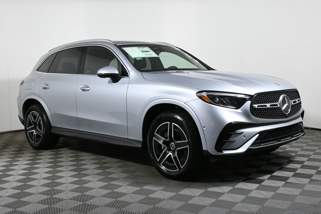 2025 Mercedes-Benz GLC 350 8