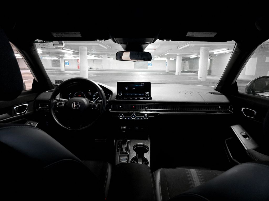 2022 Honda Civic Hatchback Sport photo 2