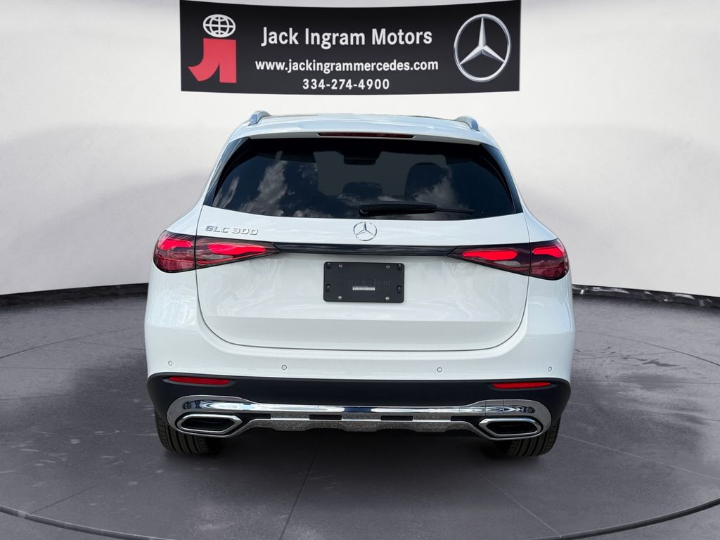 new 2026 Mercedes-Benz GLC car