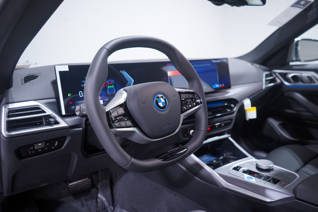 2025 BMW i4 eDrive40 6