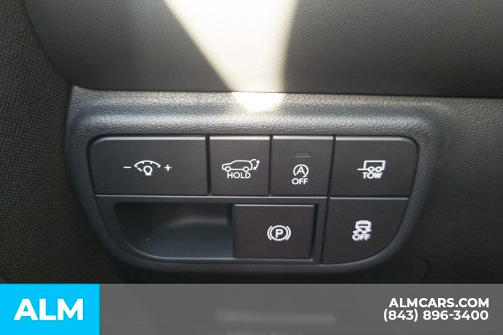 Used 2026 White Hyundai Calligraphy image 36