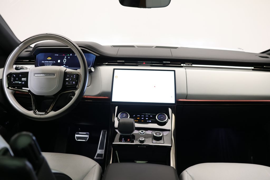 Thumbnail: 2023 Land Rover Range Rover Sport - 15