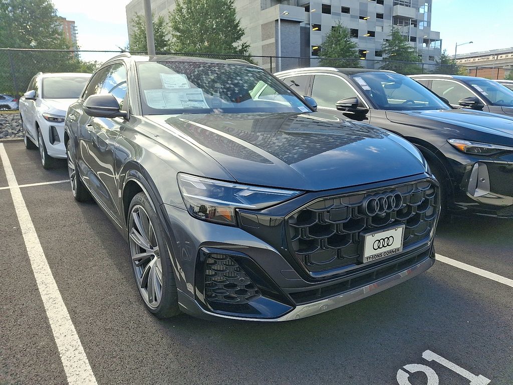 Thumbnail: 2026 Audi Q8 - 3