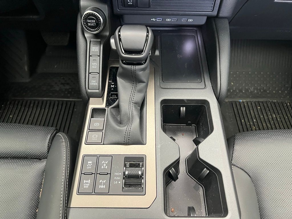 Thumbnail: 2026 Toyota Land Cruiser - 11