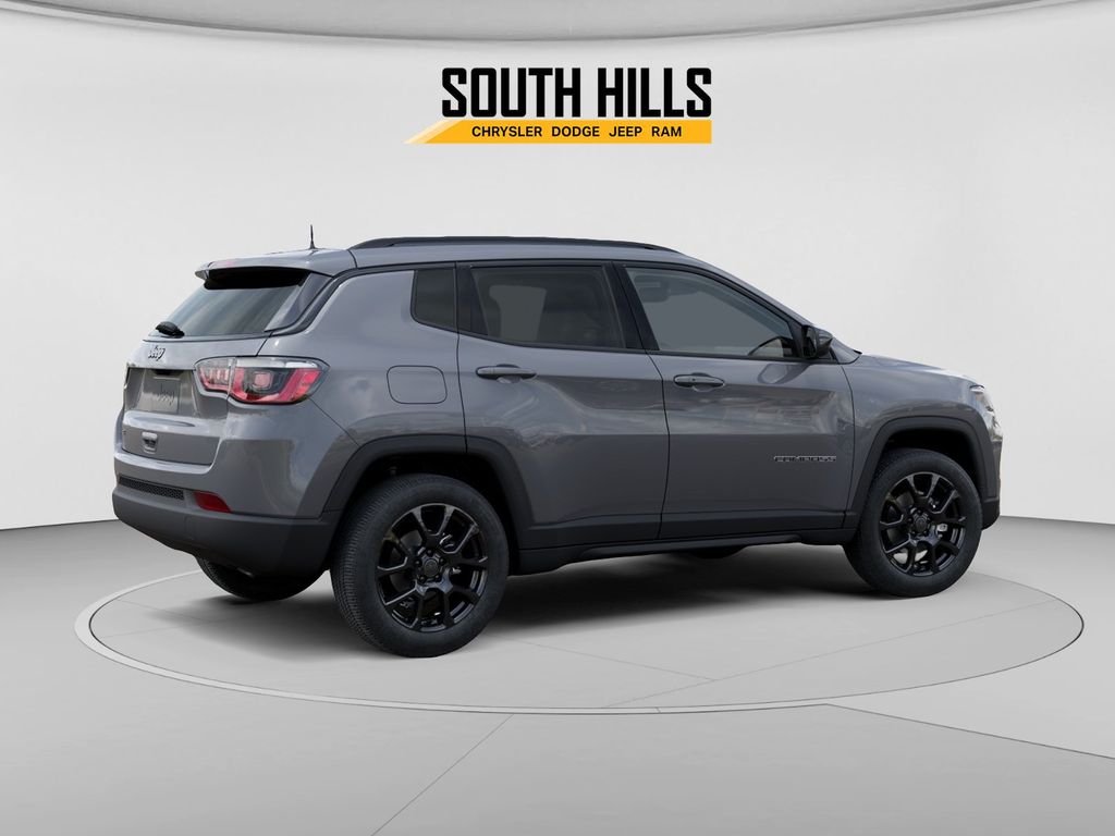 2026 Jeep Compass Latitude Gray at South Hills CDJR