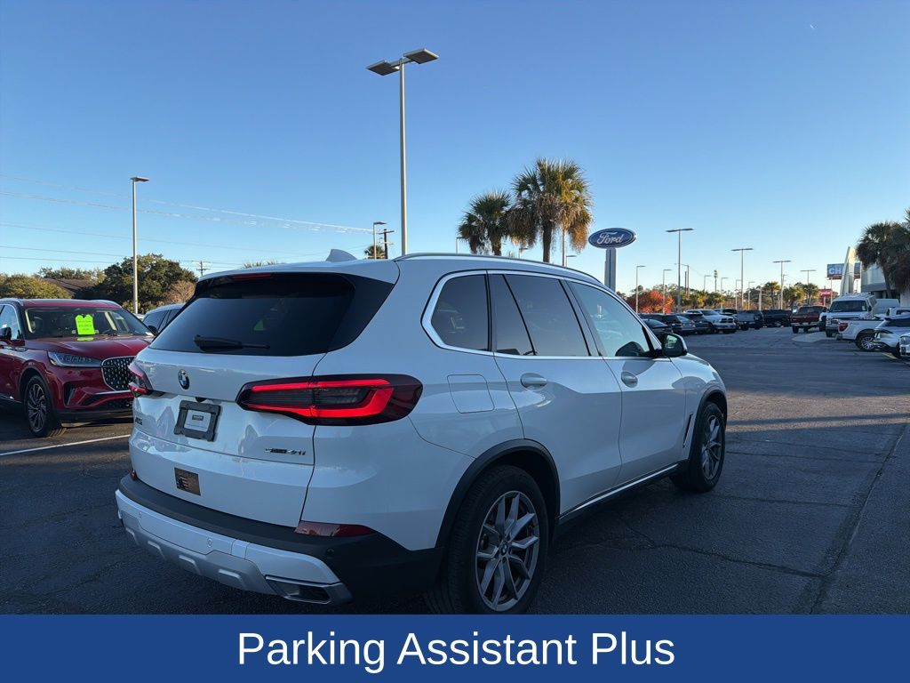 2023 BMW X5 sDrive40i