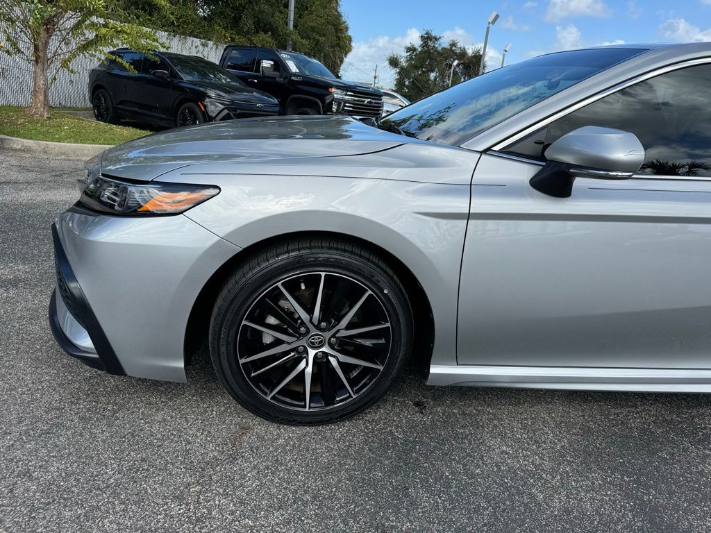 2023 Toyota Camry SE 10