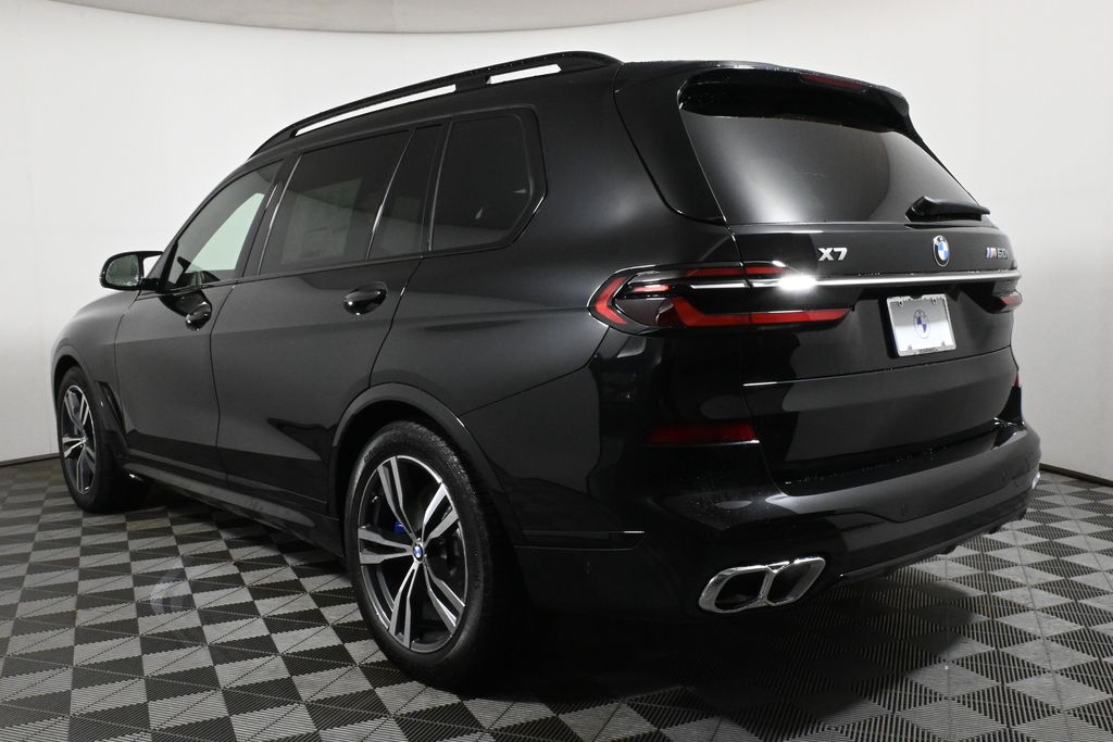 2025 BMW X7 M60i 5