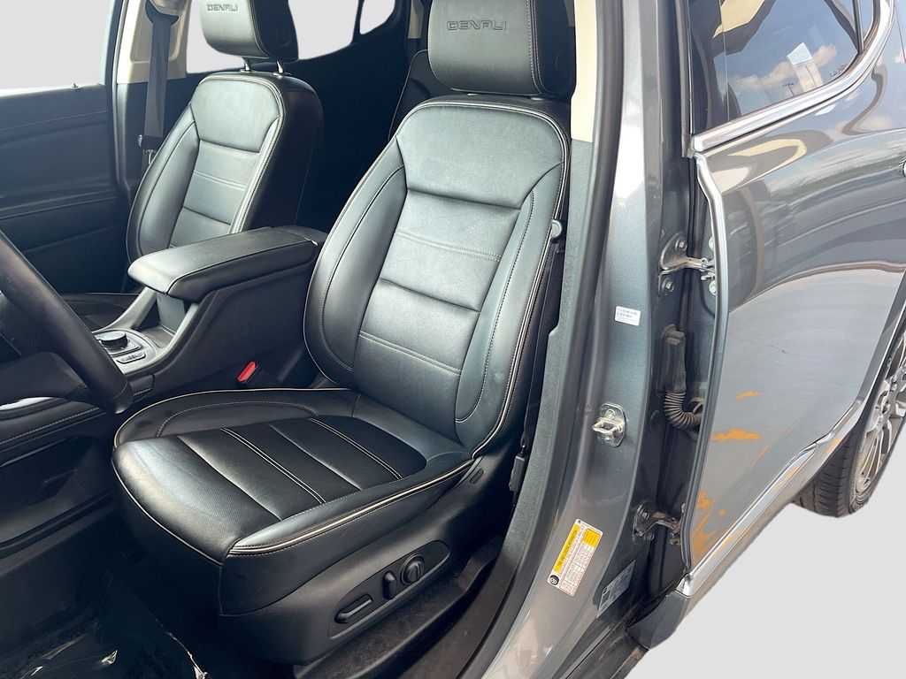 2022 GMC Acadia Denali Gray at AutoSavvy Houston Northwest