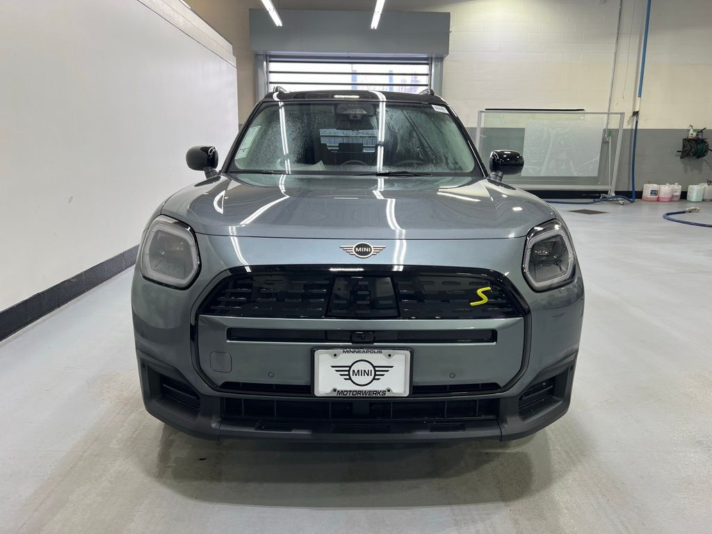 2025 MINI Cooper Countryman  8