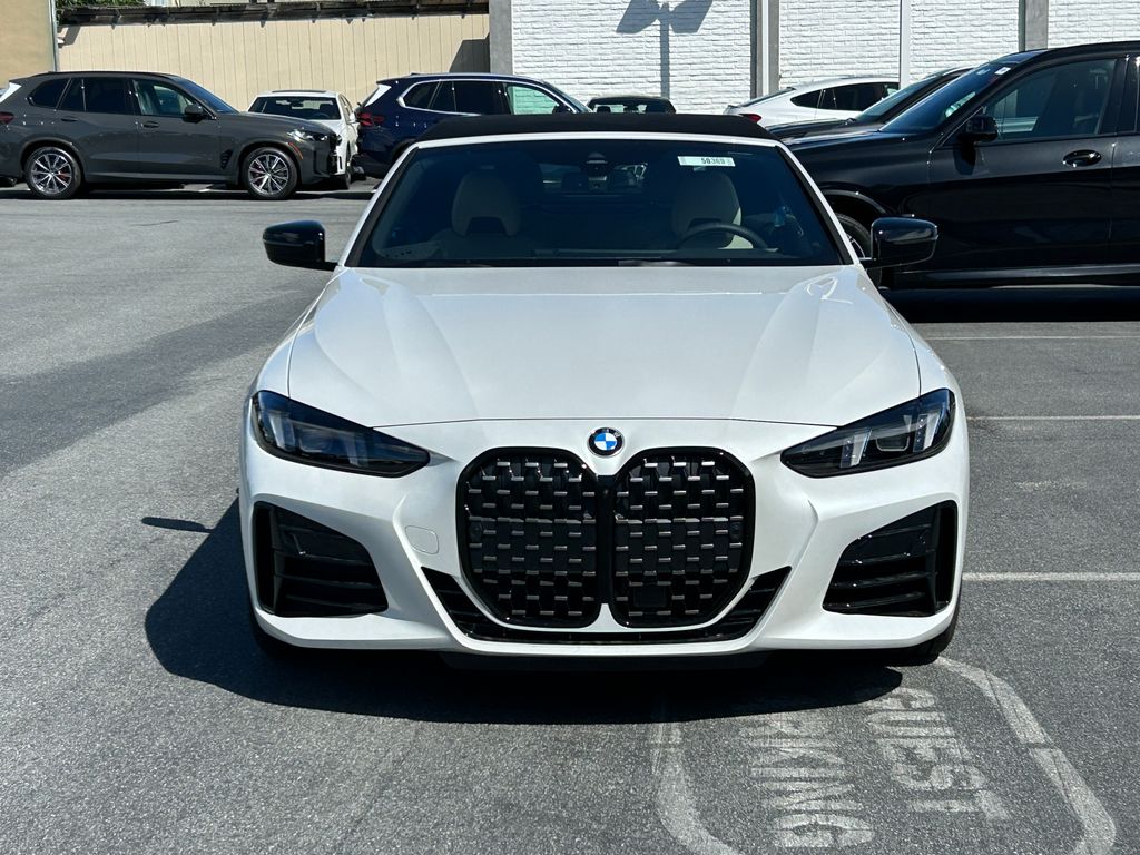 Thumbnail: 2026 BMW 4 Series - 8