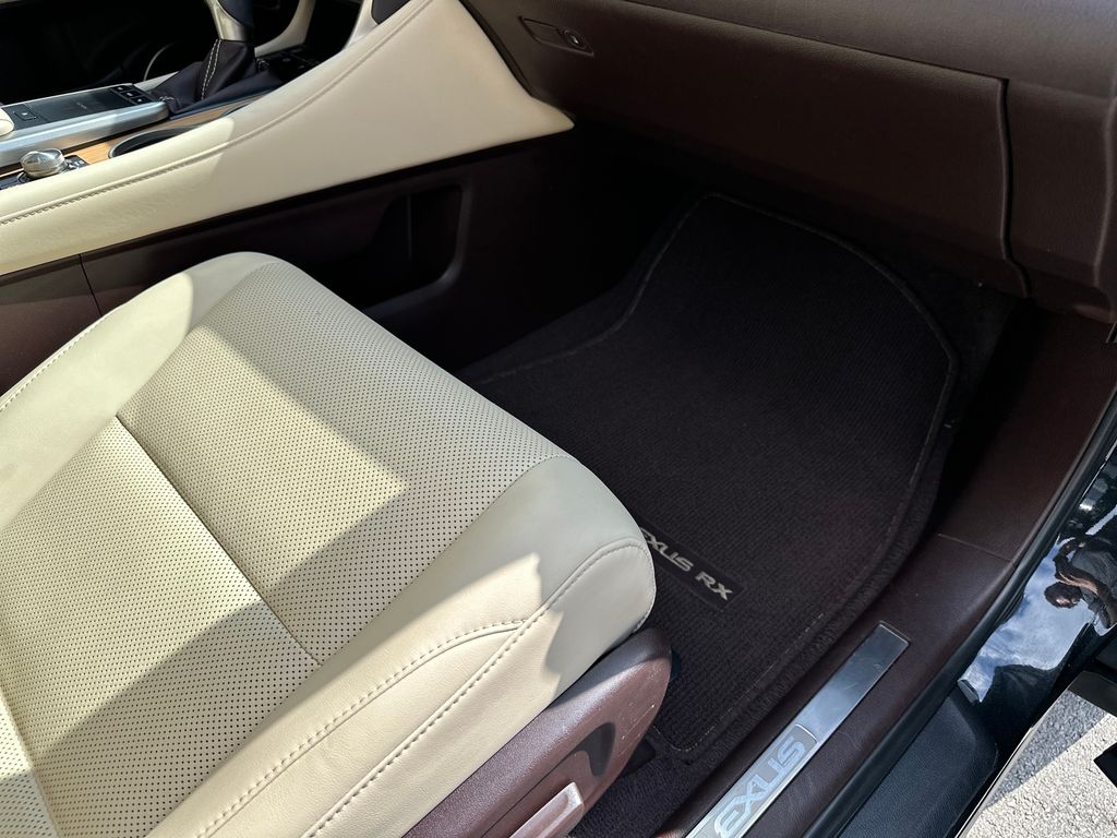 Used Car 2020 Lexus Rx  350l For Sale Under $35,000 In Austin, Texas