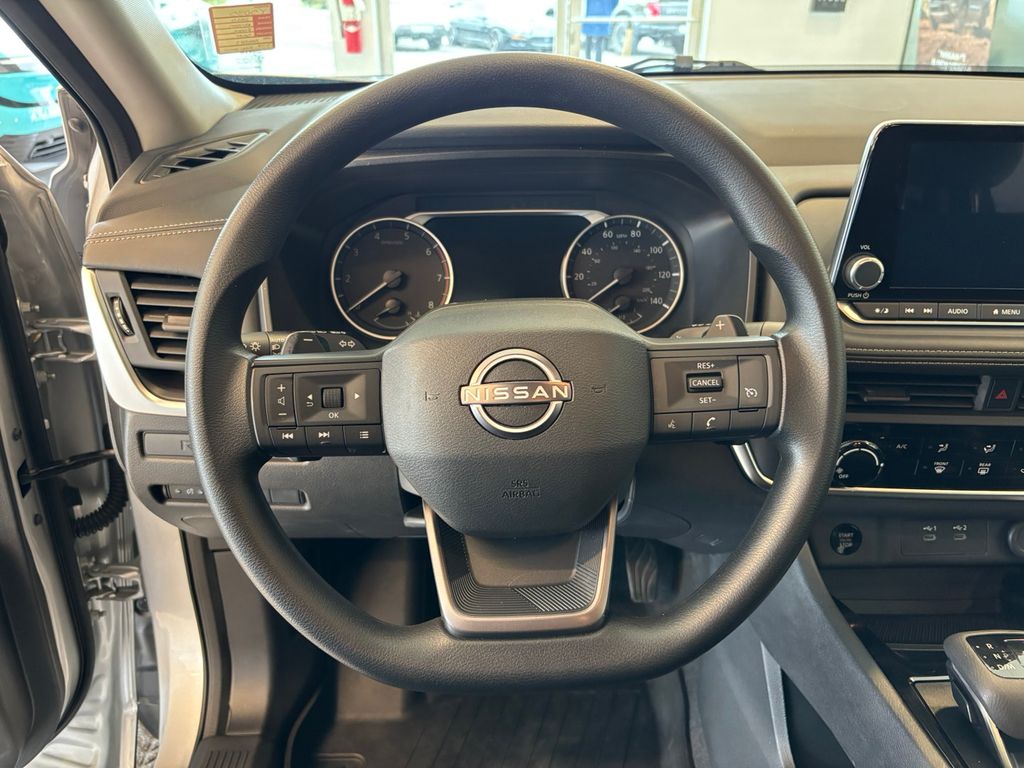 2025 Nissan Rogue S