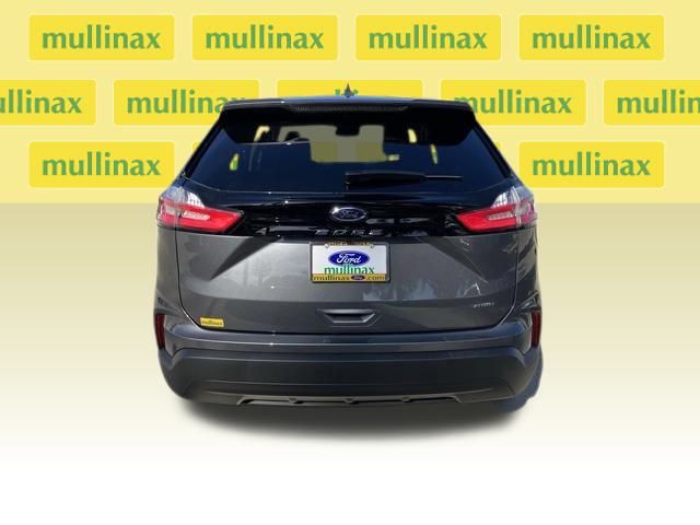 New 2024 Gray Ford SE image 17