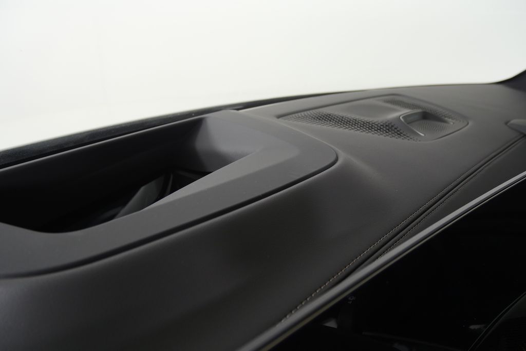 Thumbnail: 2026 BMW X5 - 20